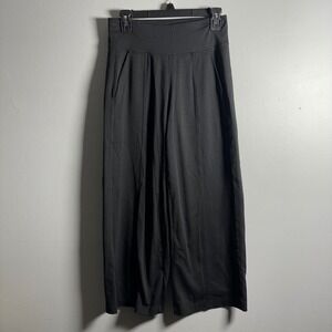 Athleta Black Wide Leg Cropped Pants Capris Athletic Athleisure Women XXS